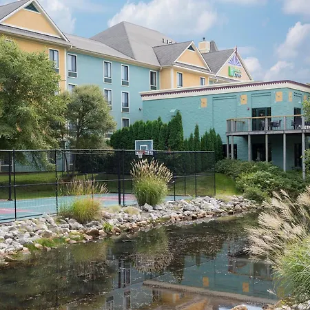 Holiday Inn Express Holland By Ihg-2